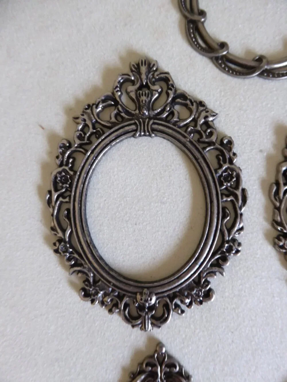 NEW TIM HOLTZ SILVER METAL EMBELLISHMENT FRAME PLATES (LOT OF 7) CRAFT SCRAPBOOK